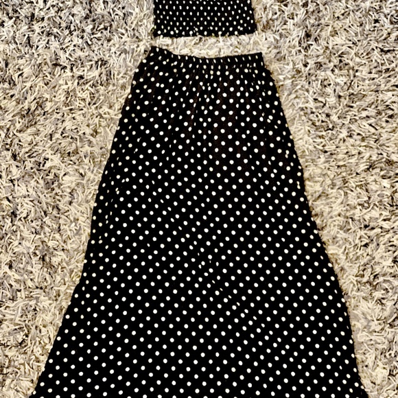 Two Piece Outfit Polka Dot Crop Top w/ Long Skirt - Picture 3 of 3